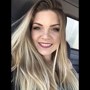 Meet your Posher, Gina